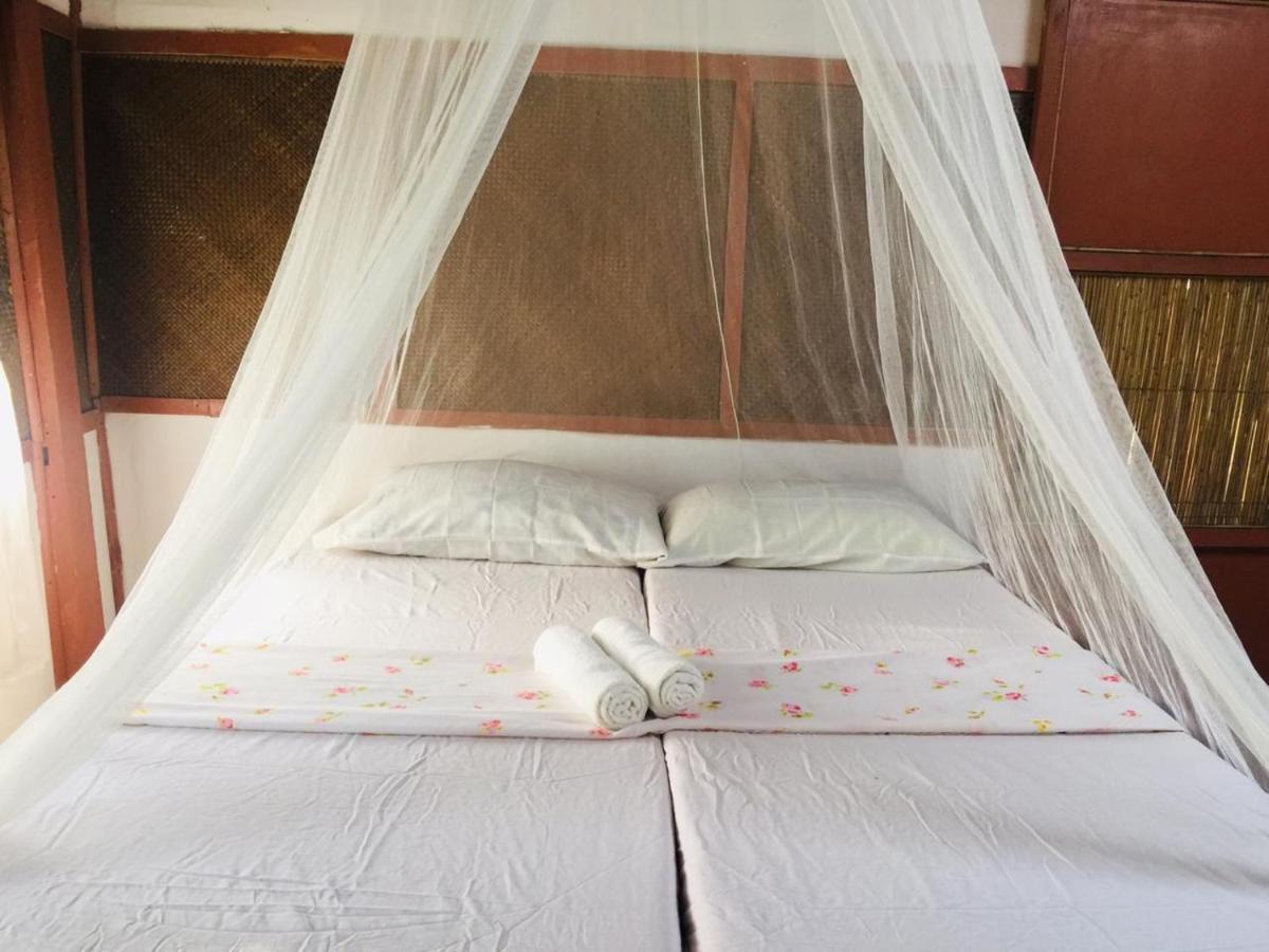 Carabao Guest House San Jose  Bagian luar foto