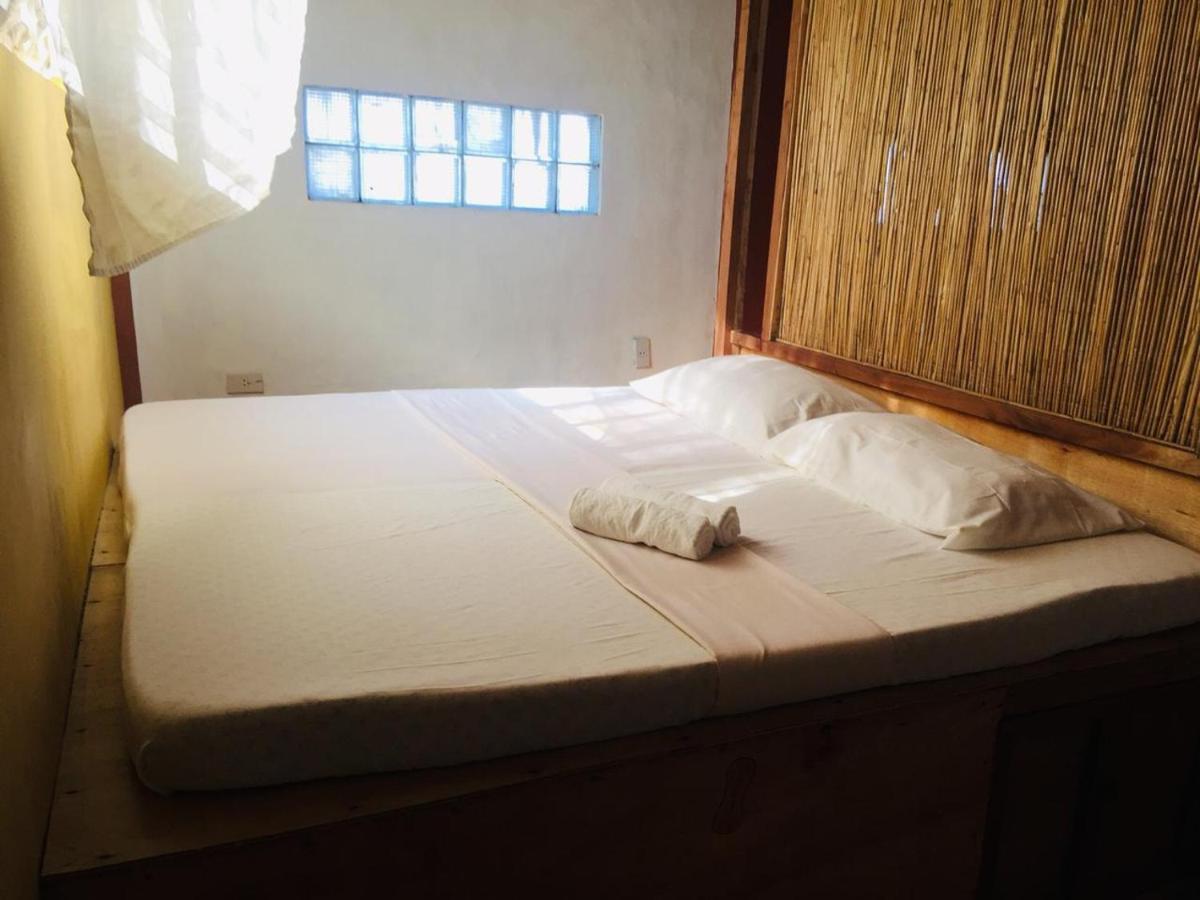 Carabao Guest House San Jose  Bagian luar foto