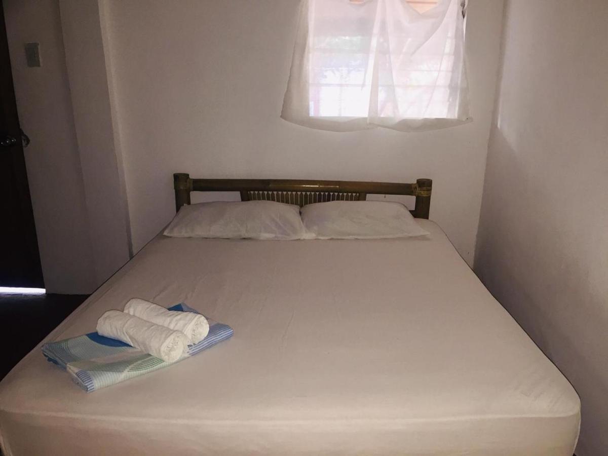 Carabao Guest House San Jose  Bagian luar foto