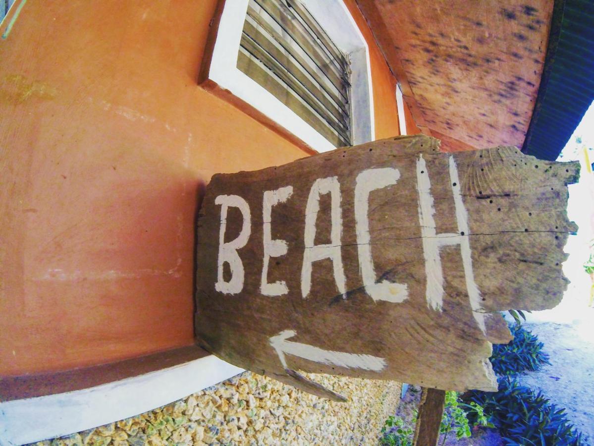 Carabao Guest House San Jose  Bagian luar foto